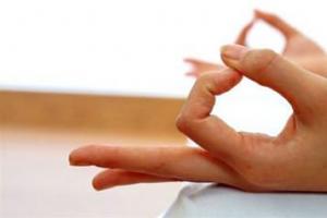 The mudra of perfection removes damage, curses and the evil eye!
